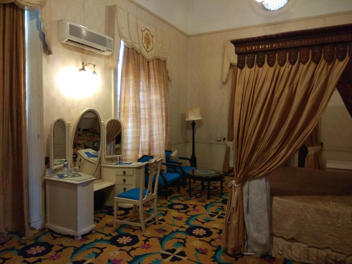 Lalitha Mahal Palace Hotel Майсуру Екстер'єр фото