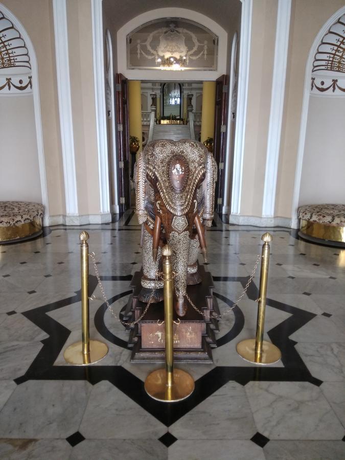 Lalitha Mahal Palace Hotel Майсуру Екстер'єр фото