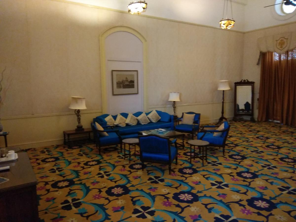 Lalitha Mahal Palace Hotel Майсуру Екстер'єр фото